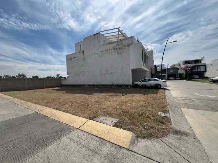 terreno en venta avenida de san juan parque metropolitano zapopan jalisco pXht9Mc